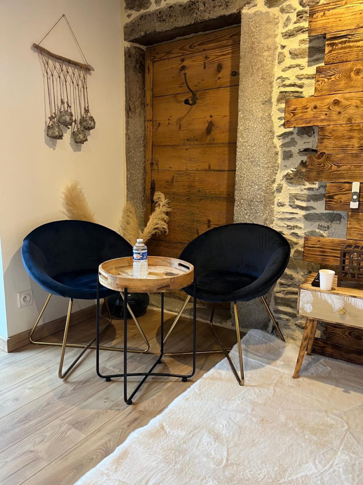 La Voute Du Pilat & Options Spa, Massage 생-샤몽 외부 사진