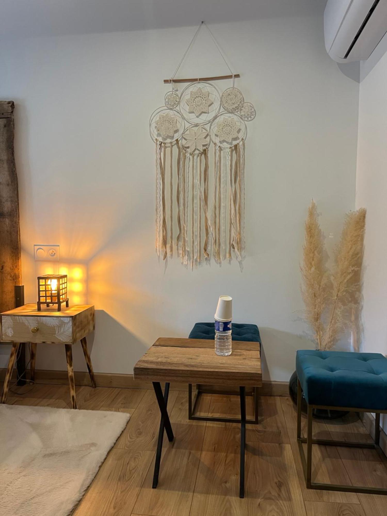 La Voute Du Pilat & Options Spa, Massage 생-샤몽 외부 사진